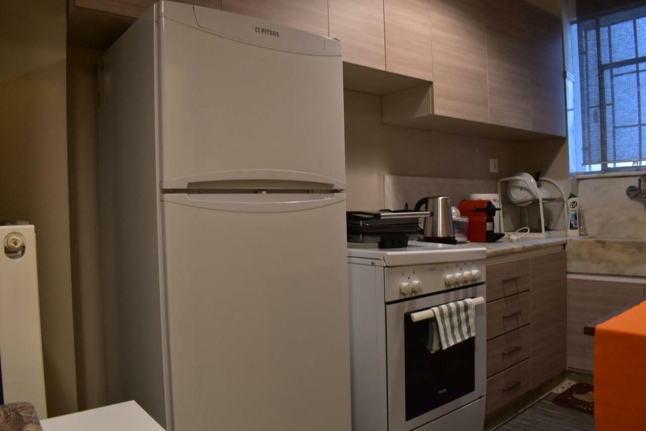 Chic Central Apartment In Evangelismos Metro Station Athen Eksteriør billede